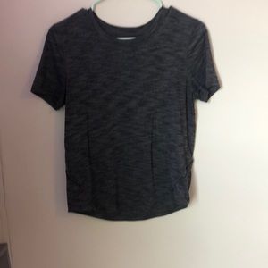 Lululemon t shirt